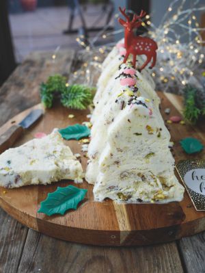 Recette Nougat glacé extra facile en forme de sapin