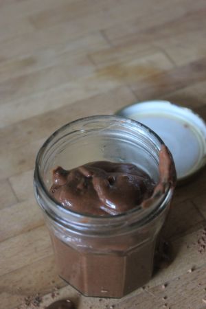 Recette Sauce au chocolat express : crue, vegan, sans sucres ajoutés,