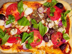 Recette Pizza aux tomates et basilic