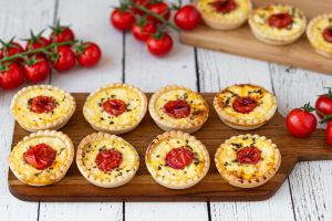Recette Mini quiches feta et tomate cerise