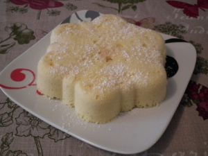 Recette Gâteau de Savoie à la fêve tonka au Micro onde