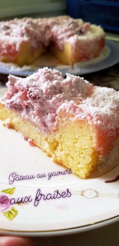 Recette Gâteau au yaourt et aux fraises