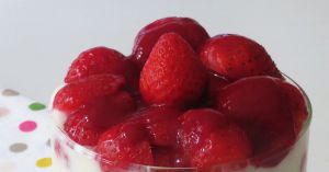 Recette Verrine aux fraises et aux flocons d'avoine sans gluten