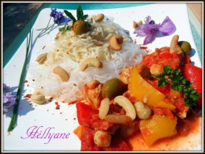 Recette Filet de dinde, sauce basquaise et fruits secs au wok