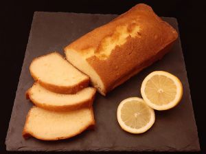 Recette Cake au citron Pierre Hermé. Une recette de gâteau aux agrumes moelleux