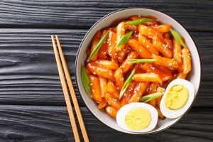 Recette Recréez le tteokbokki de Itaewon Class : une immersion dans la cuisine coréenne sur Netflix