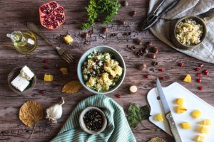 Recette Salade de boulgour, courge spaghetti, feta, grenade et noisettes