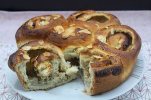 Recette Chinois à la crème pâtissière et à la pâte de pistache