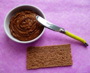 Recette Tartinade hyperprotéinée chocolat cacahuète (hypocalorique, diététique, végane, sans gluten ni sucre ni beurre, riche en fibres)