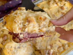 Recette This Melty, Cheesy Casserole Is the Best Thing You'll Make This Month (Only 15 Minutes of Prep!)