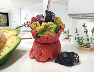 Recette Spicy  mini veggy betterave à l'avocat bio et ail noir bio