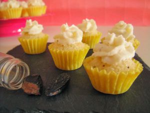 Recette Mini Cupcakes vanille & fève tonka [Participation au Défi Tout Mini sur Recettes.de]