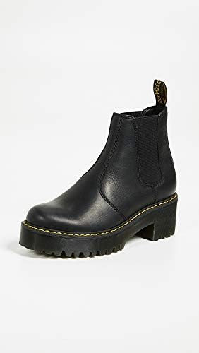 Recette Step up your style with Dr. Martens Women’s Rometty Boot!