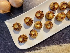 Recette Cannelés au confit d’oignon