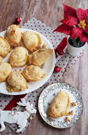 Recette Petits chaussons aux pommes de terre et au fromage vegan