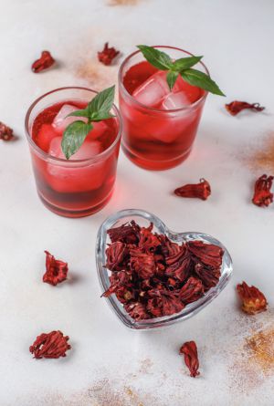 Recette Du Bissap : Boisson d’Hibiscus Facile et Rafraîchissante