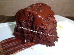 Recette Gâteau des anges au chocolat et sa sauce chocolatée