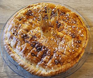 Recette Galette des rois crème d'amandes et caramel au beurre salé