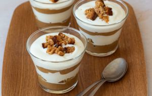 Recette Verrines à la poire et pain d'épices