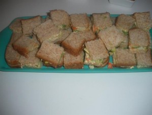 Recette Minis sandwichs Avocat surimi