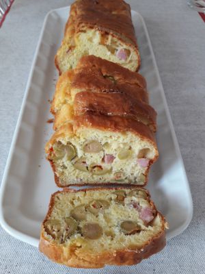 Recette Cake jambon-olives