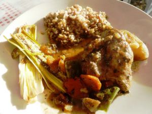 Recette Pintade matsaman mélange de céréales et poireau caramélisé et sa version VG