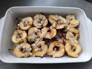 Recette Poires au four avec une sauce au miel et amandes