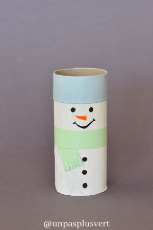 Recette DIY : bonhomme de neige en rouleau de papier-toilette