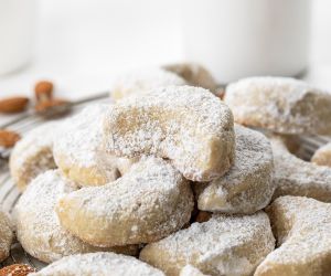 Recette Almond Crescent Cookies