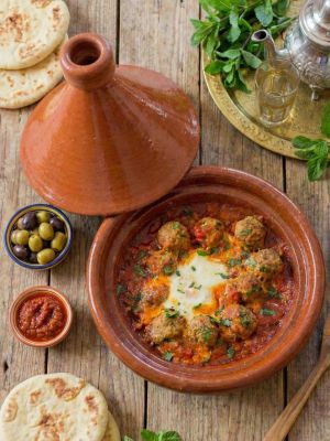 Recette Tajine de Kefta marocain : Boulettes de viande en sauce