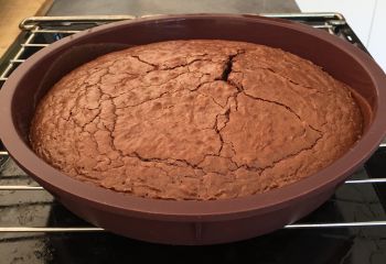 Recette Recette de base du gateau au chocolat d’anniversaire